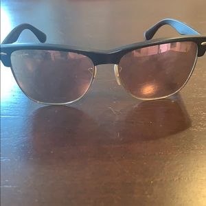 Ray ban wayfarer sunglasses AUTHENTIC